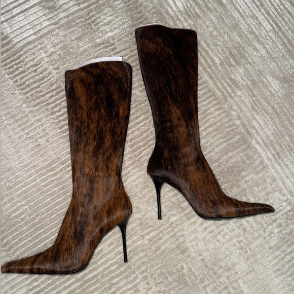 New Jeffrey Campbell Fur-Patterened Heeled Boots - Picture 2 of 6